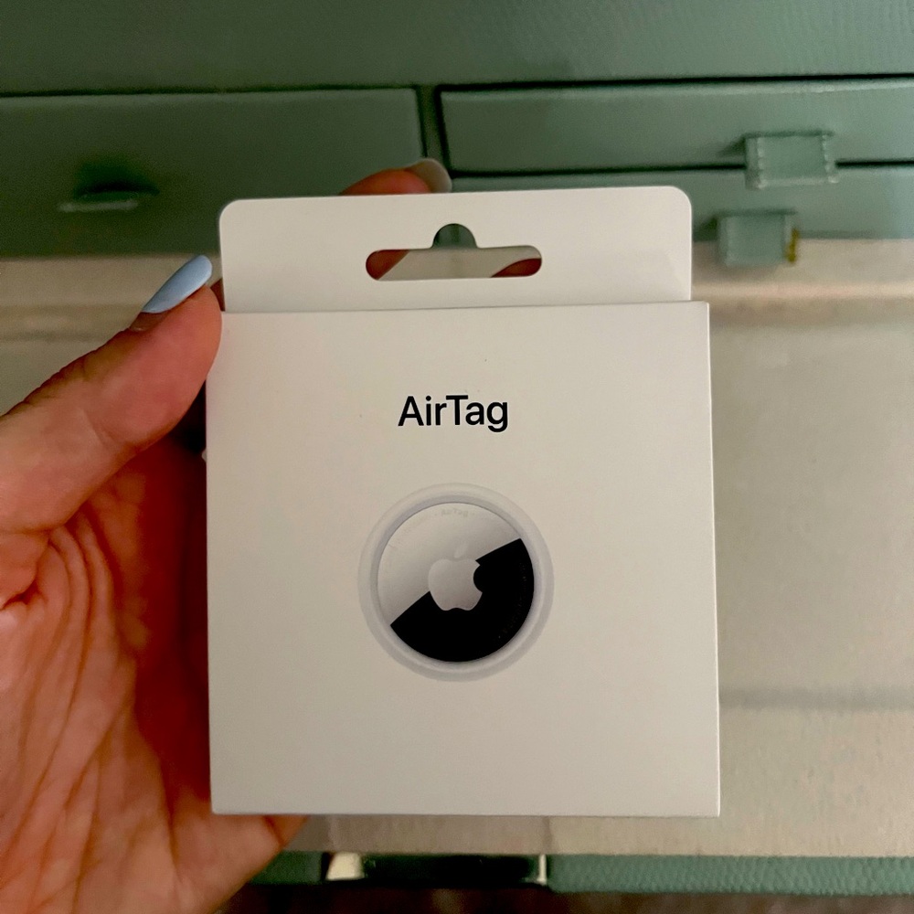 Apple AirTag